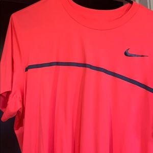 Nike Tennis shirt